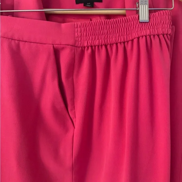 Halogen Bold Pink Apparel - Picture 5 of 5